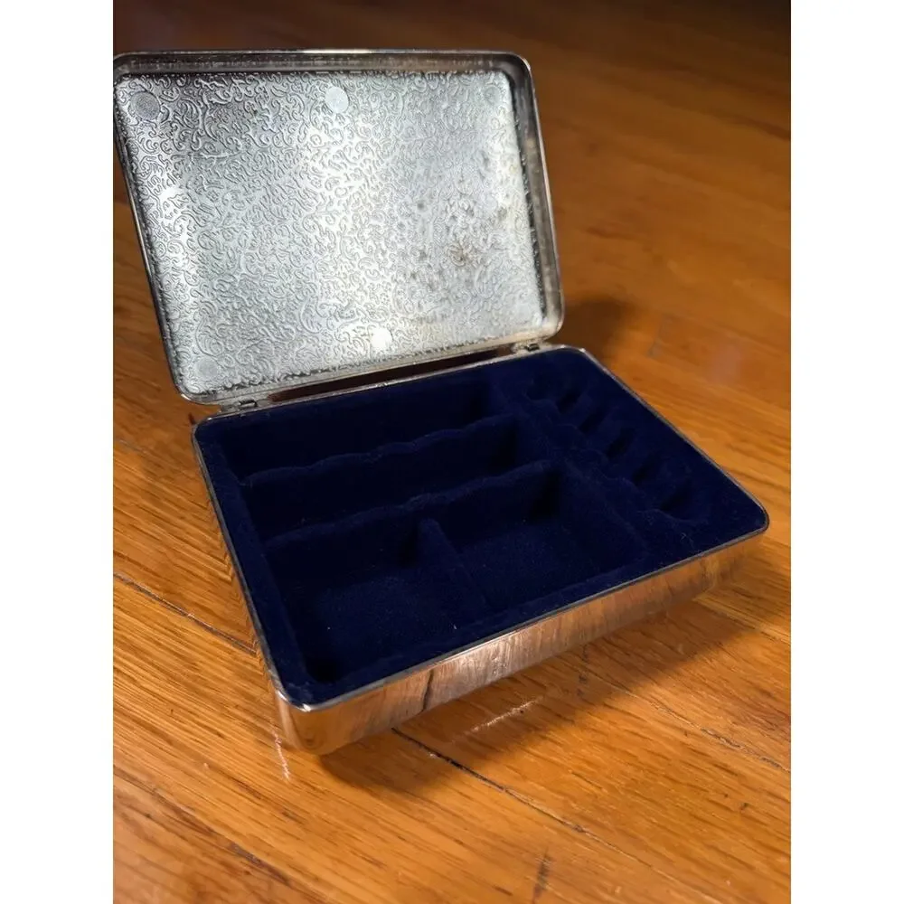 Unbranded vintage hard